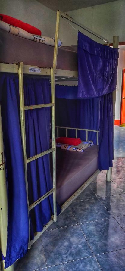 Baan Kai Hostel Baan Khai Ngoại thất bức ảnh